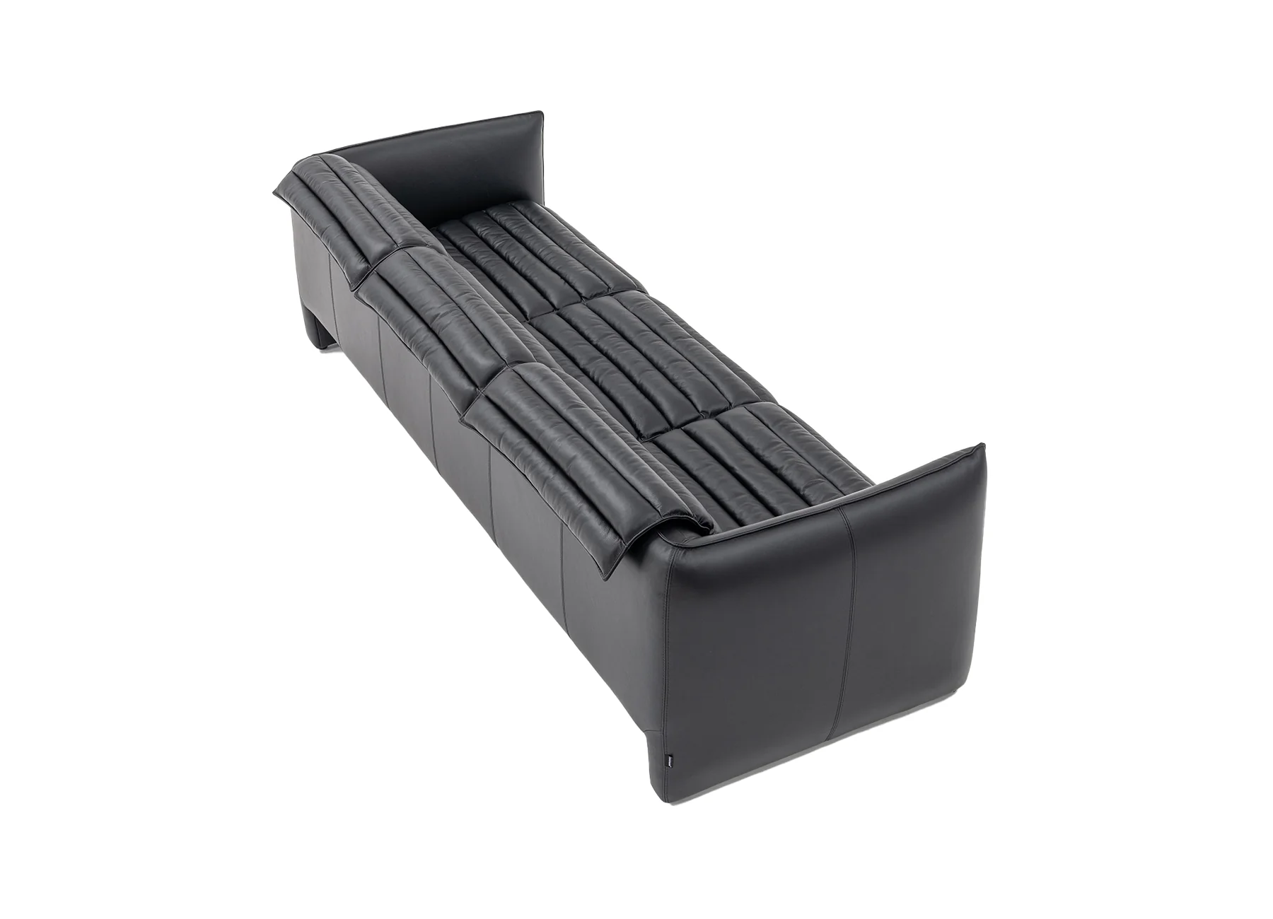Airframe Sofa 4 Seater - Image 6
