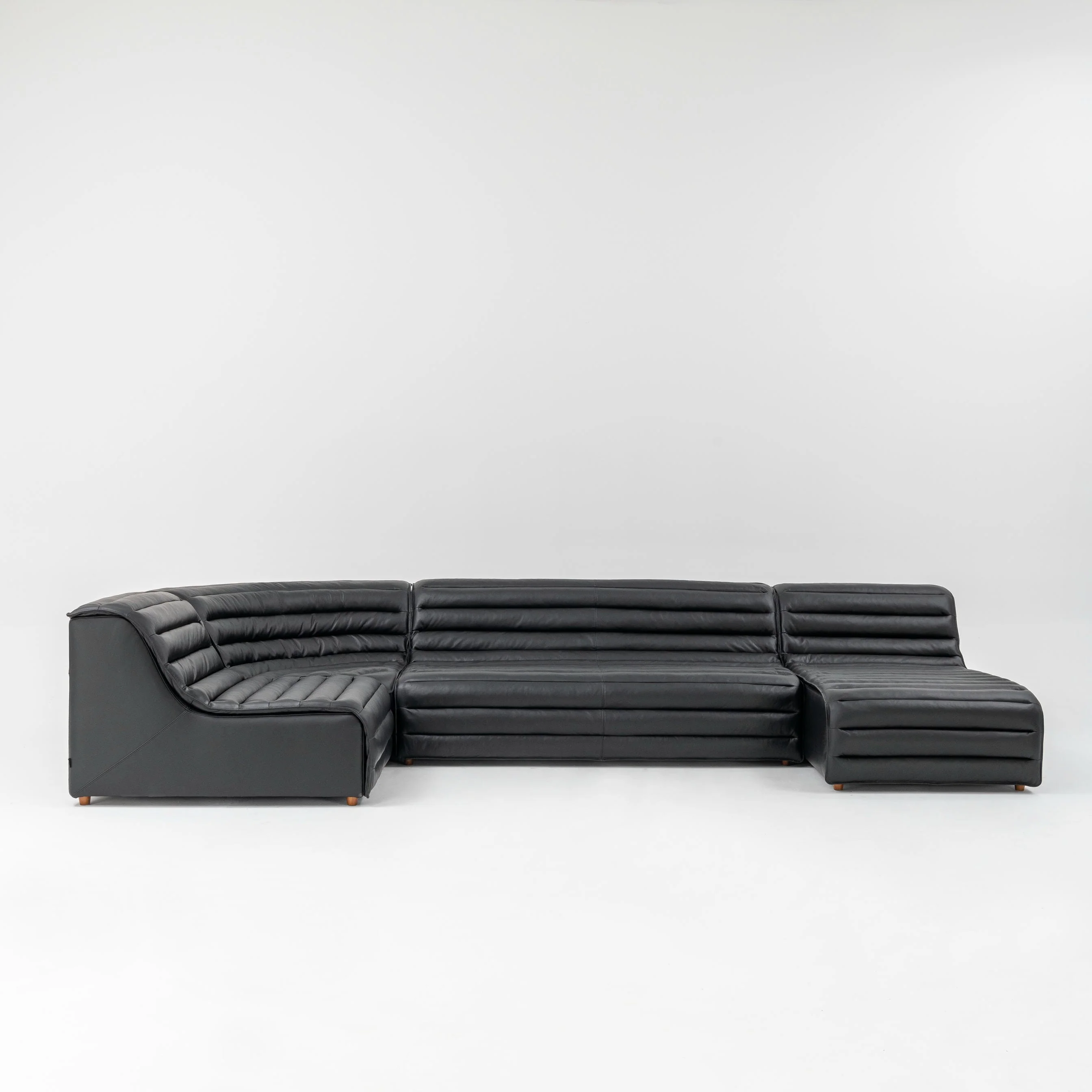 Aviate Sofa Modular Set - Image 3