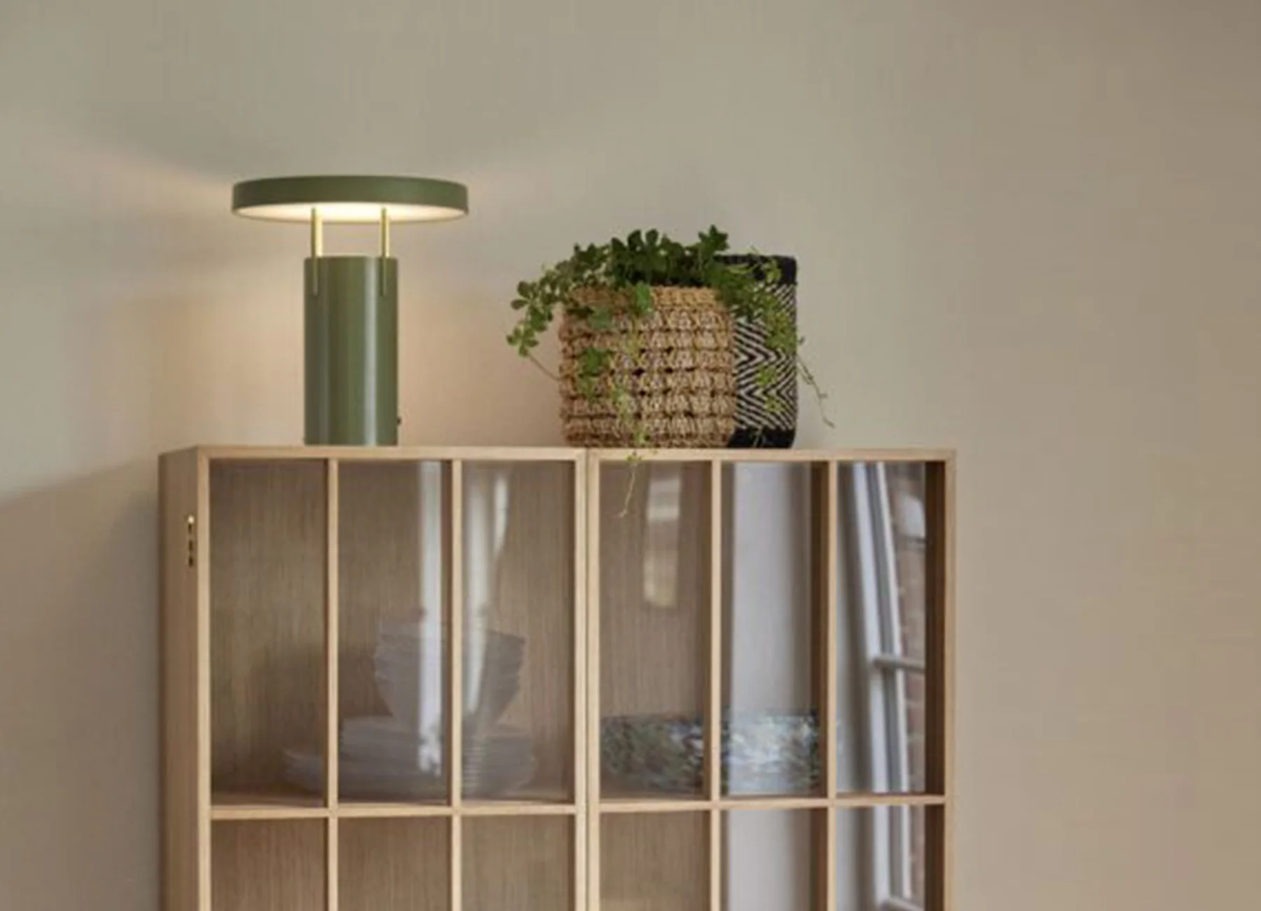 Bringme Table Lamp Green - Image 3