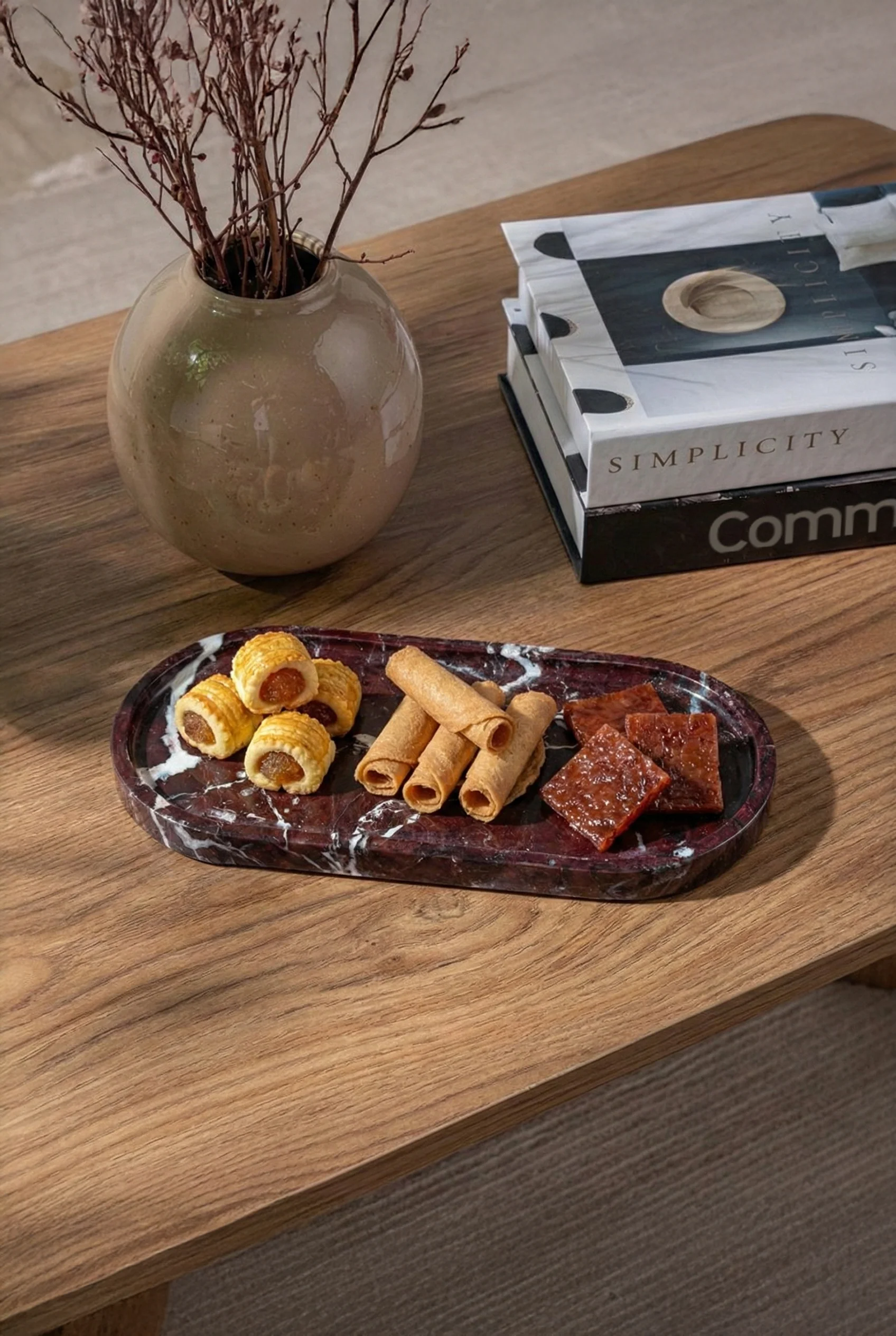 Commune Marble Tray - Violet Red - Image 3