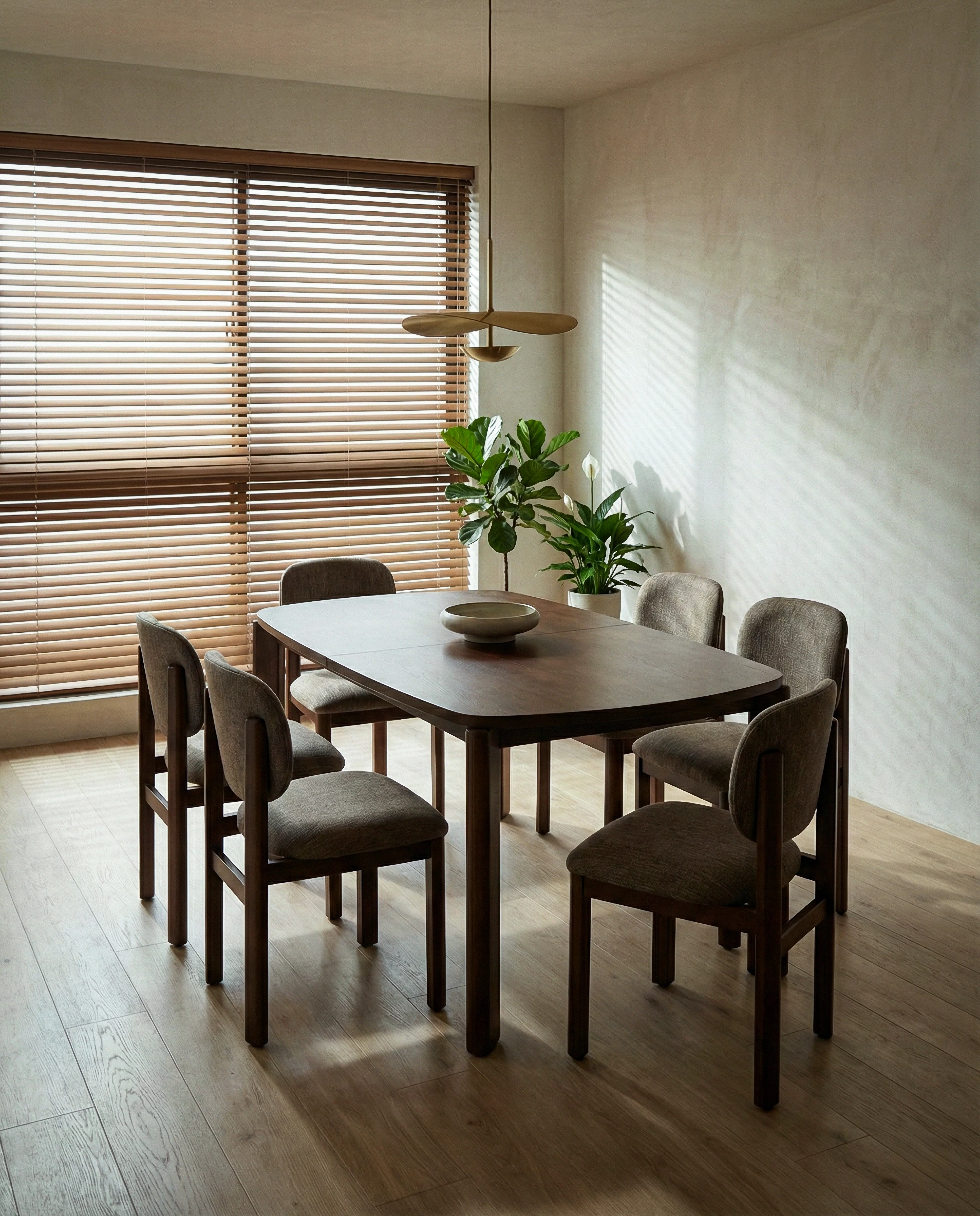 Tropez Extendable Dining Table - Image 4