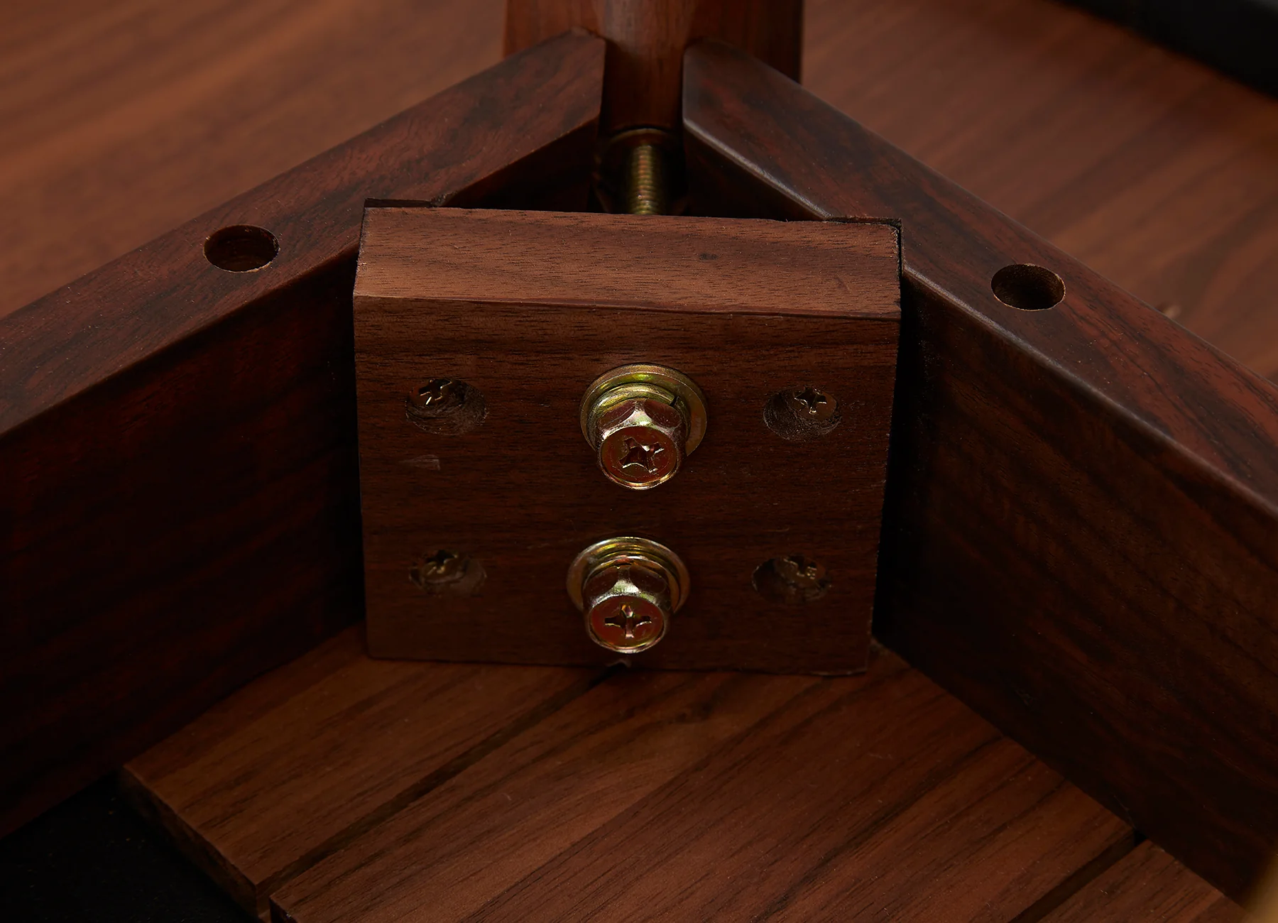 Volta Dining Table - Image 12